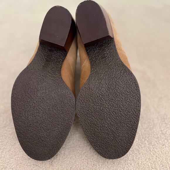 Nine West Bolt Booties Suede Leather Upper Beige Tan Stacked Heel Women's Size 6 - Picture 4 of 7